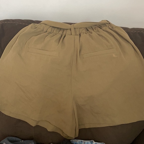 A new day green shorts - Picture 2 of 2